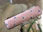 『世界文化遺産登録記念限定品』甲斐絹織りハンコケースさくら富士ピンクカラーです。
